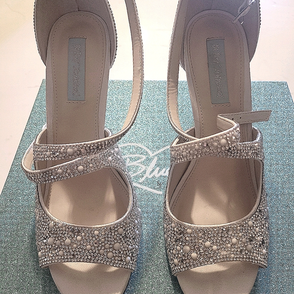 Wedding shoe